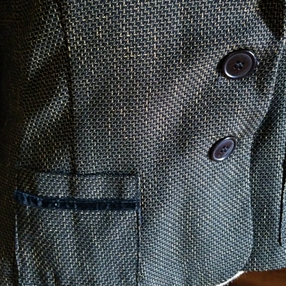 Jacket - Picture 2 of 3